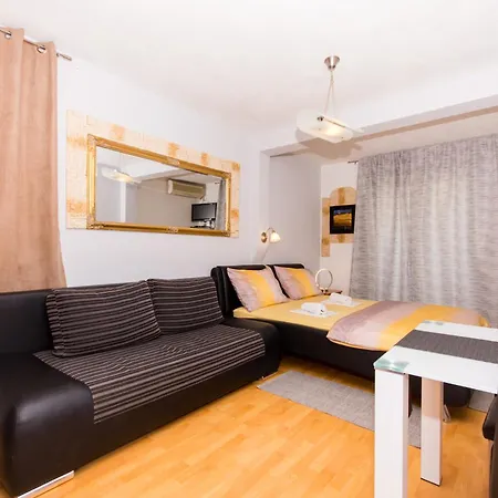 Апартаменти 104 Luxsor