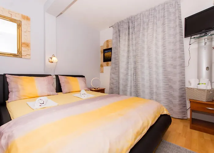 Апартаменти 104 Luxsor *