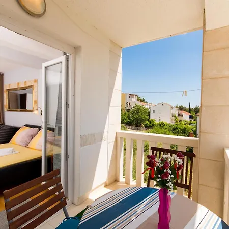 104 Luxsor Apartment