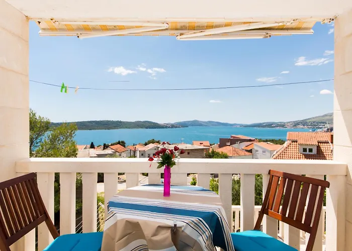 104 Luxsor Trogir