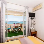 104 Luxsor