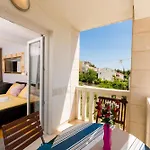104 Luxsor Apartment